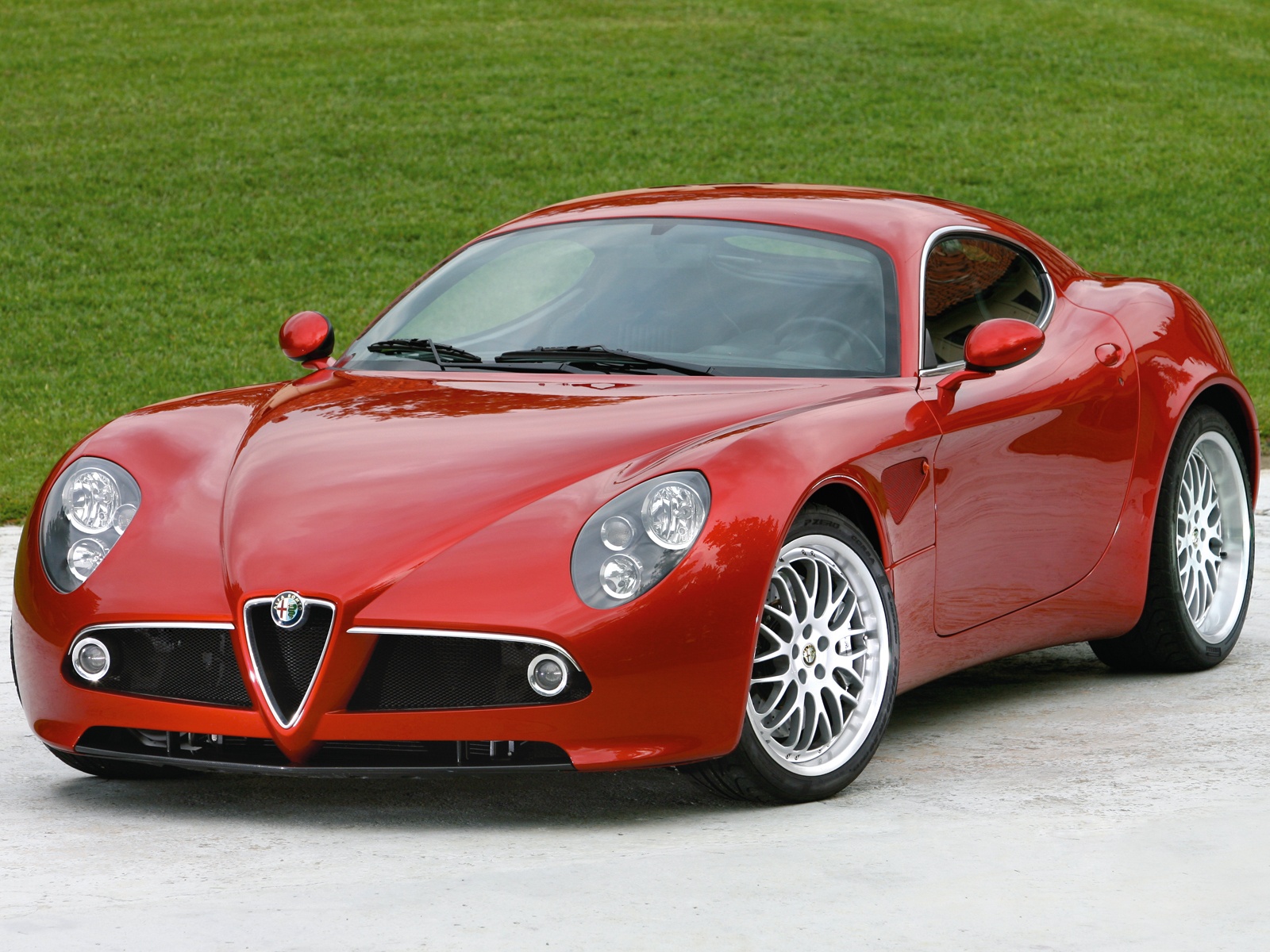 Alfa Romeo Pictures, Wallpapers, Photos \u0026 Quality Images