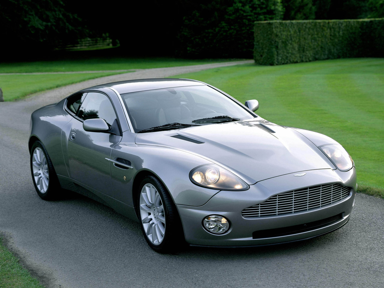 aston martin pictures