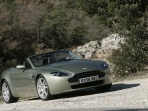 aston-martin-v8-vantage-roadster-2009-green-stand-still.jpg