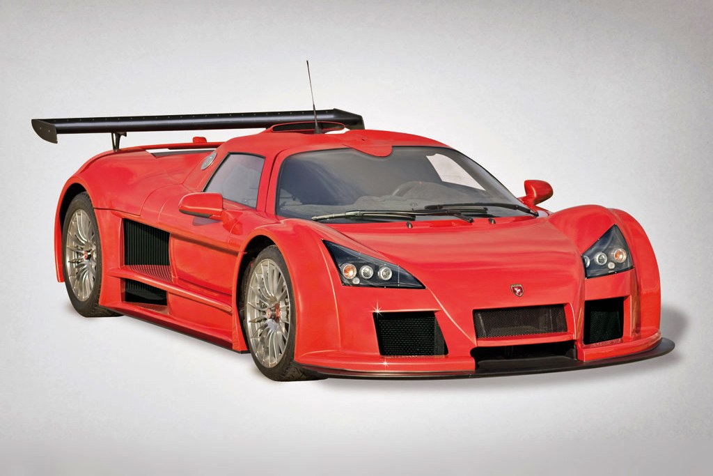 Based in Germany it released its first car the Gumpert Apollo in 2006