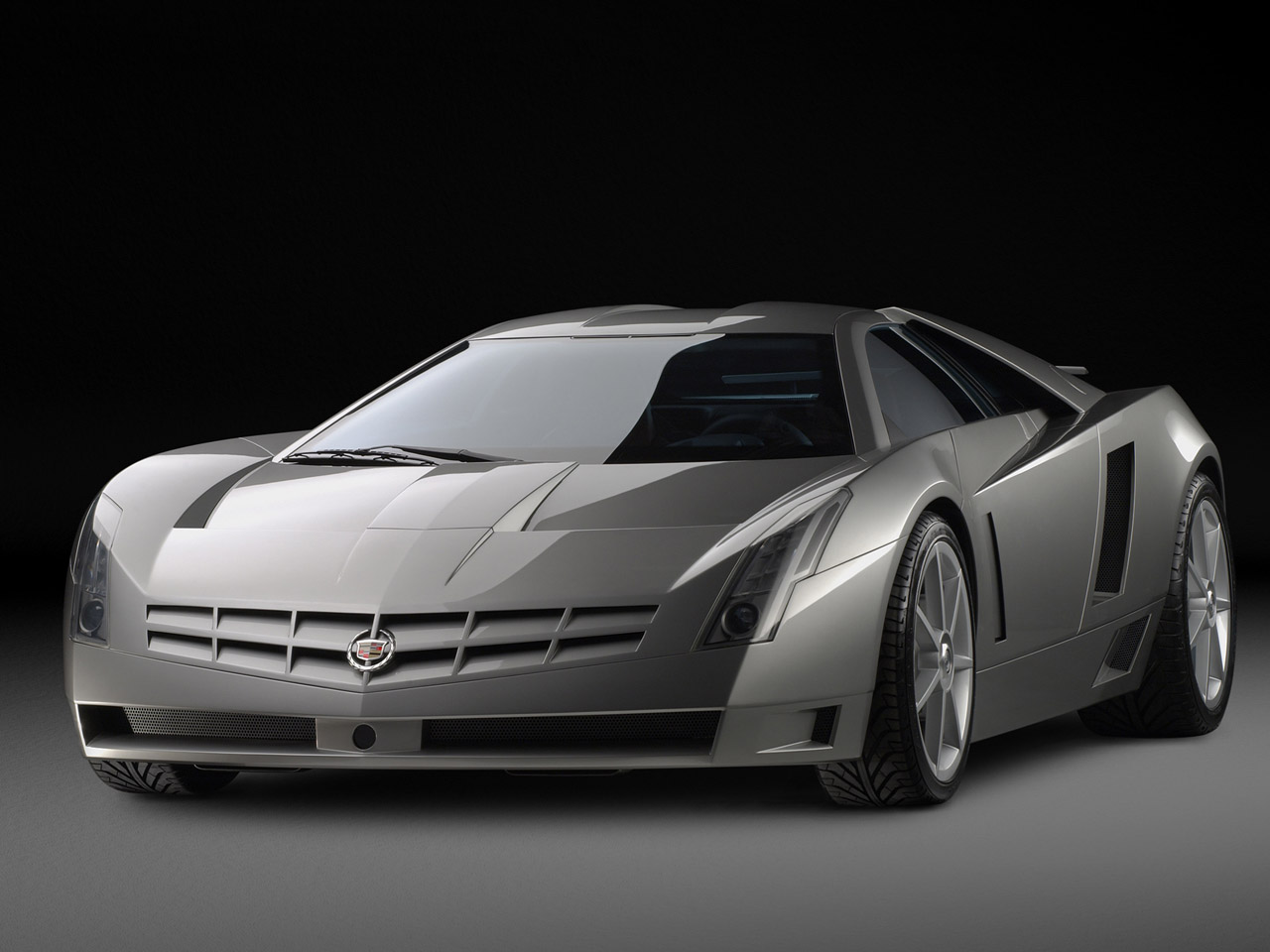 http://www.thesupercars.org/wp-content/uploads/2007/02/cadillac-cien.jpg