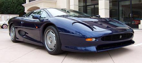 Jaguar XJ220 blue