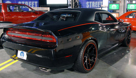 View Rims  on 2009 Dodge Challenger Blacktop Concept Back View Jpg