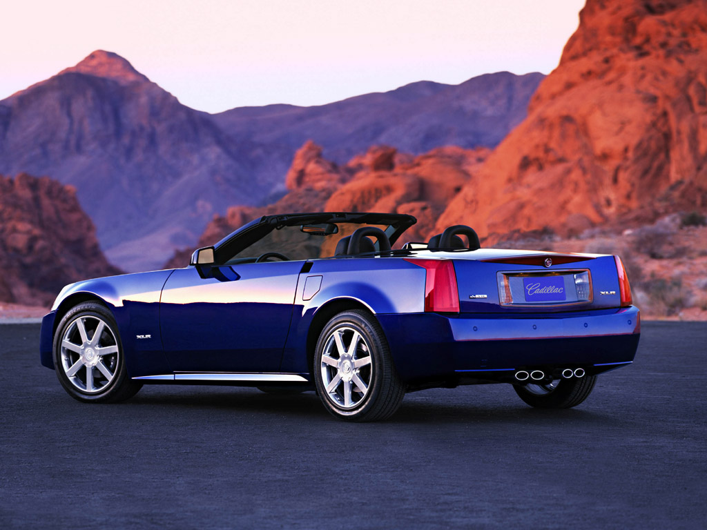 http://www.thesupercars.org/wp-content/uploads/2009/05/2004-cadillac-xlr-side-view.jpg