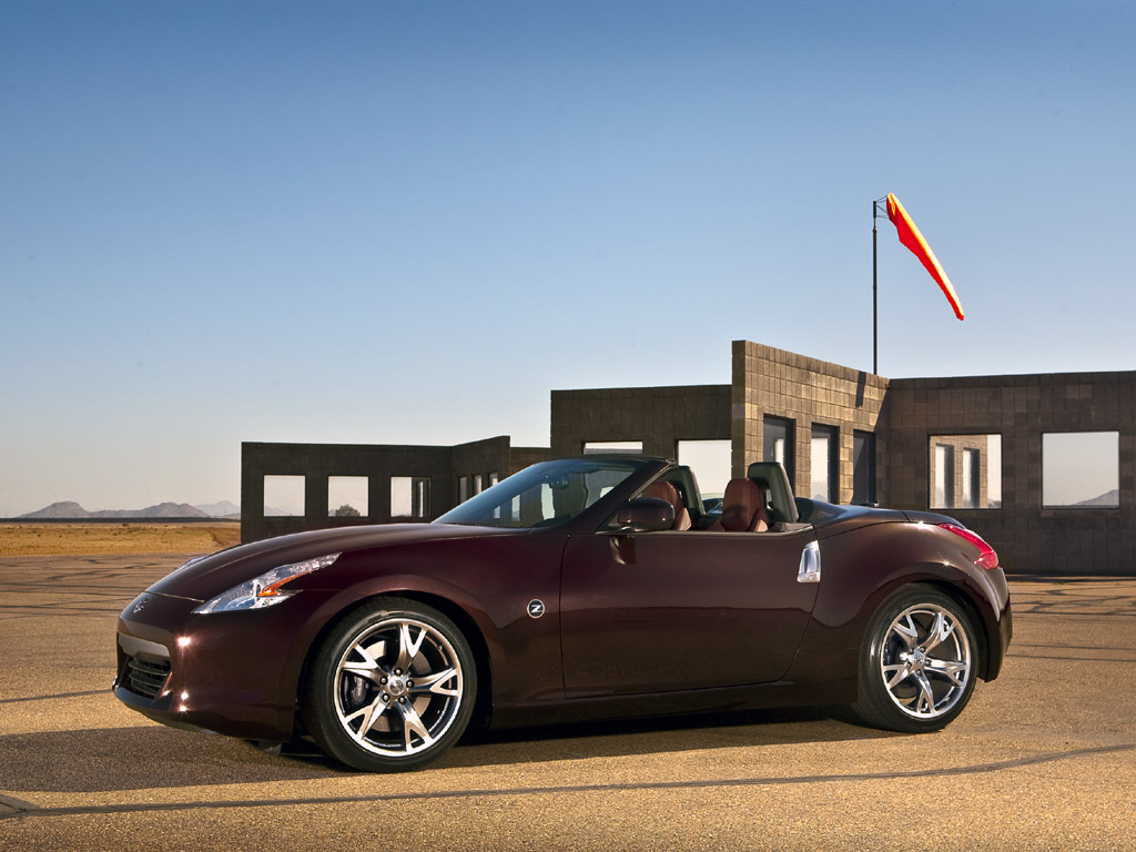 Wallpaper Picture of 2010 Nissan 370Z Roadster