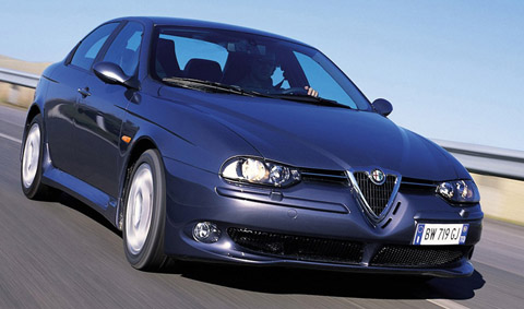 Alfa Romeo 156 GTA front view