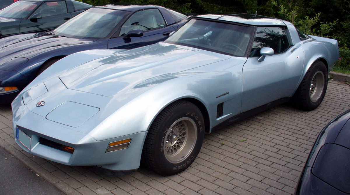 Corvette  on Chevrolet Corvette C3 History  Specs   Engine Review