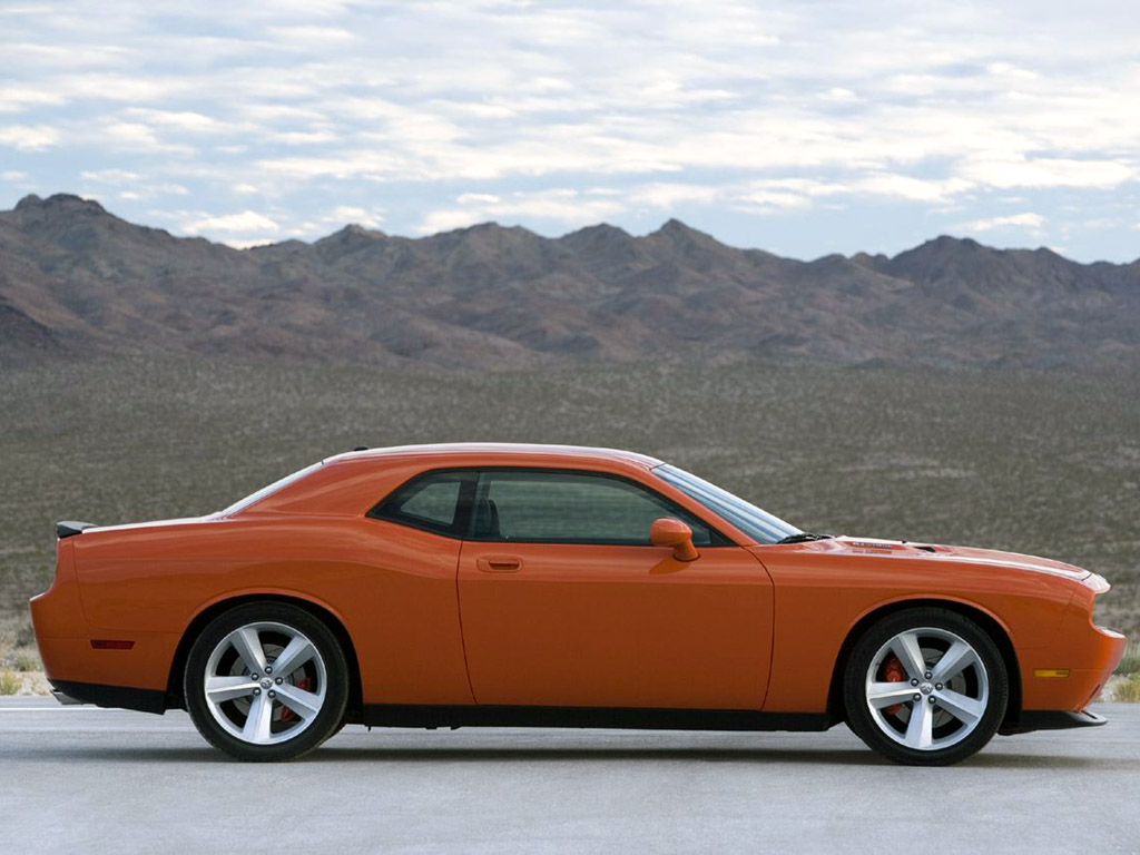 2008 Dodge Challenger SRT8