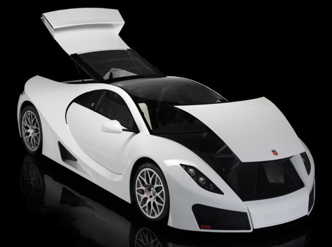 2009 GTA Spano front and back open
