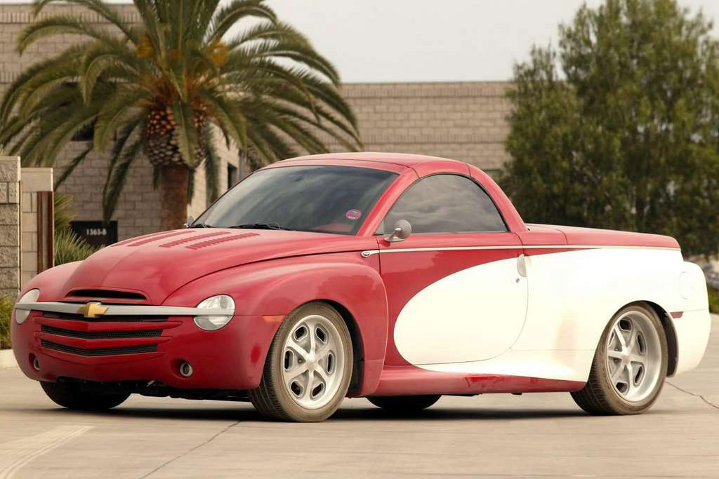 Chevrolet Ssr 2003. The Chevy SSR is a popular