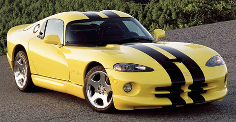 Dodge Viper GTS in Yellow