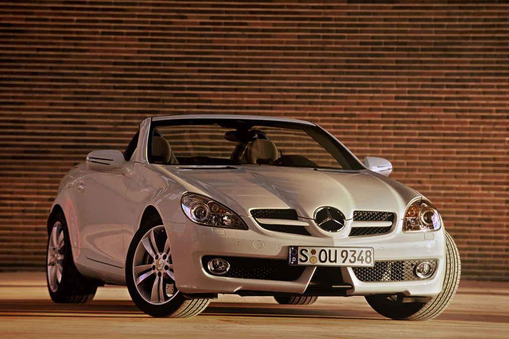 Mercedes Benz Slk 2009. The Mercedes Benz SLK-Class is