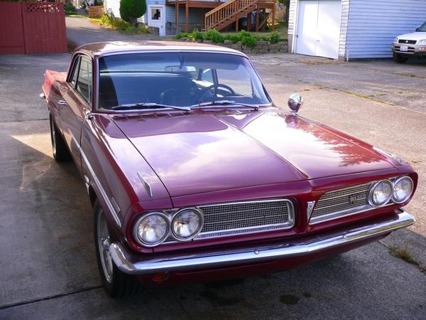 The Pontiac Tempest was introduced to the market in 1960 for the 1961 model