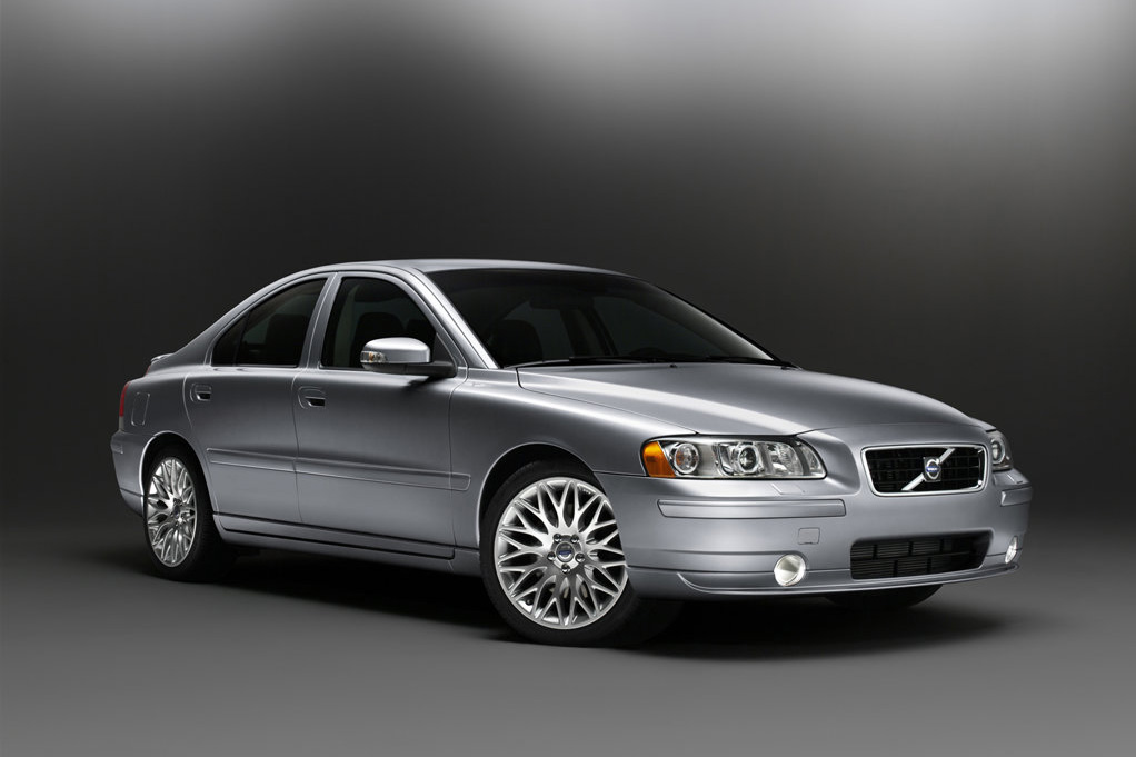 Volvo S60r Body Kit. The S60, launched in 2000,