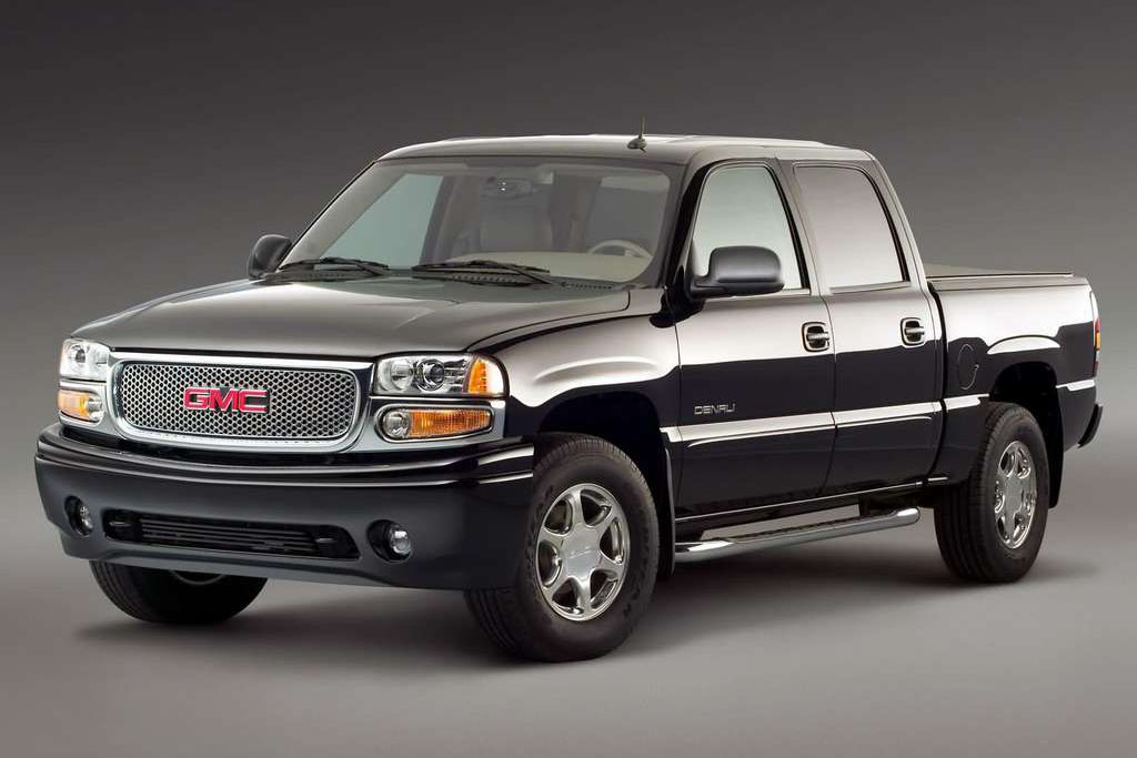  Volvo Truck on The Gmc Sierra 1500 Is A Light Half Ton Pickup Truck Which General