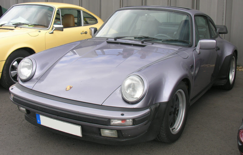 The Porsche 930 is a topoftheline sports car that Porsche AG offered in 