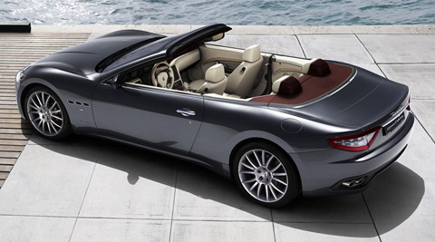 2010 Maserati GranCabrio top view 480