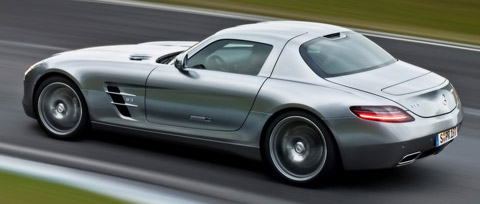 2010 Mercedes-Benz SLS AMG sisi belakang lihat