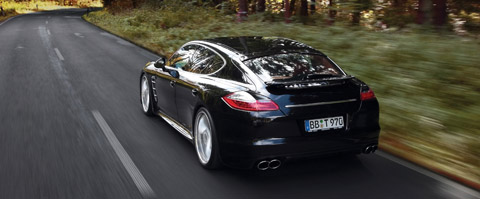 2010-TechArt-Porsche-Panamera-Rear-Angle-Speed- 480