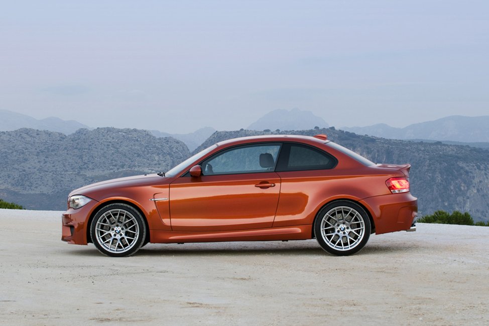 2011 BMW 1 Series M Coupe Specs Pictures Engine Review 974x649 94kB 