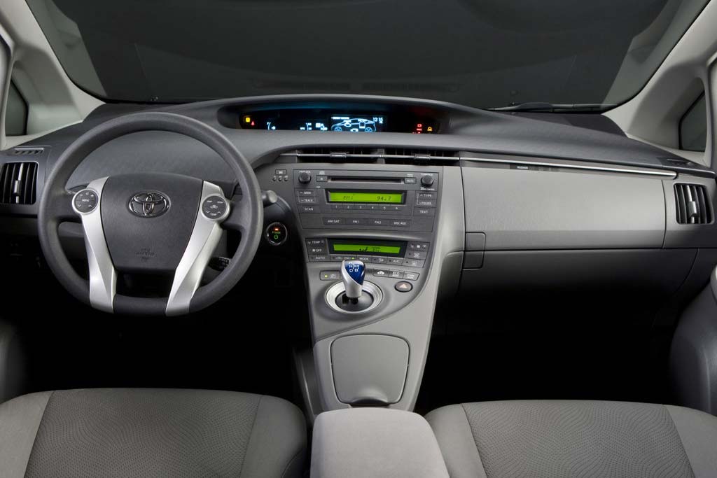 2011 prius 5 specs