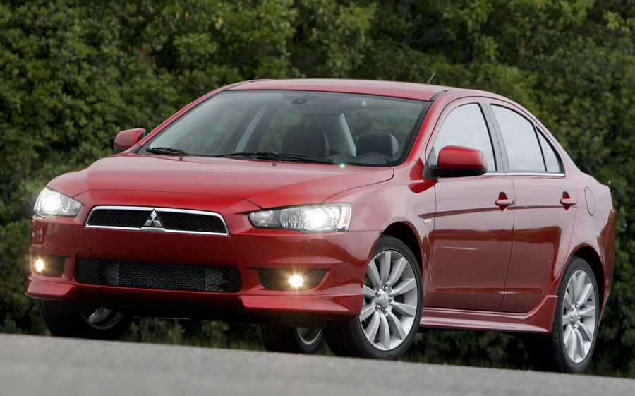 2011 Mitsubishi Lancer Review, Specs, Pictures, Price & MPG