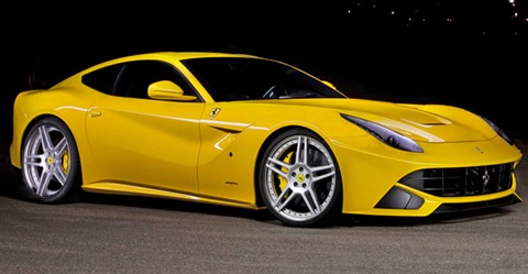 Novitec-Rosso-Ferrari-F12-Berlinetta-evening-rendezvous A