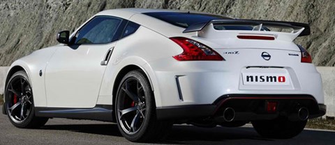 2014-Nissan-370Z-NISMO-left-behind B