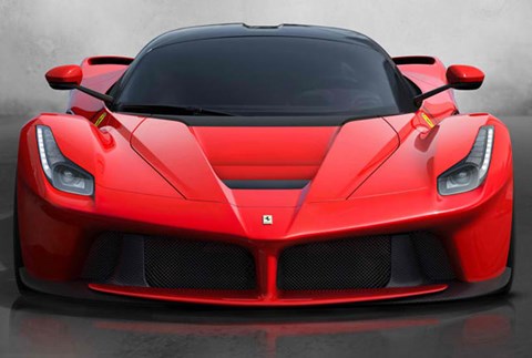 2013-Ferrari-LaFerrari-frontal-view C