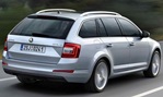 2014-Skoda-Octavia-Combi-outdoors 2