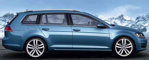 2014-Volkswagen-Golf-Variant-at-rest-B