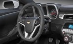 2014-Chevrolet-Camaro-Z28-cockpit-stick 2