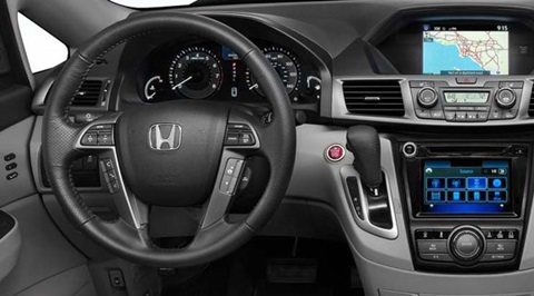 2014-Honda-Odyssey-Touring-Elite-indoors D