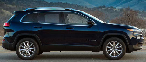 2014-Jeep-Cherokee-up-top-B