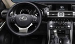 2014-Lexus-IS-US-Version-cockpit 1