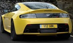 2014-Aston-Martin-V12-Vantage-S-downhill 2