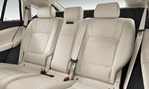 2014-BMW-5-Series-Gran-Turismo-rear-seating 3