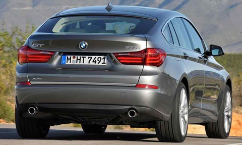 2014-BMW-5-Series-Gran-Turismo-rear-view C