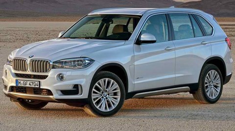 2014-BMW-X5-out-in-the-desert A