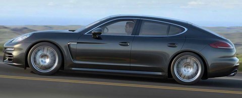 2014-Porsche-Panamera-chasing B