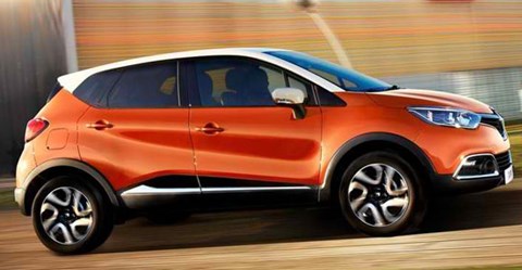 2014-Renault-Captur-at-the-park B