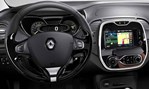 2014-Renault-Captur-cockpit 1