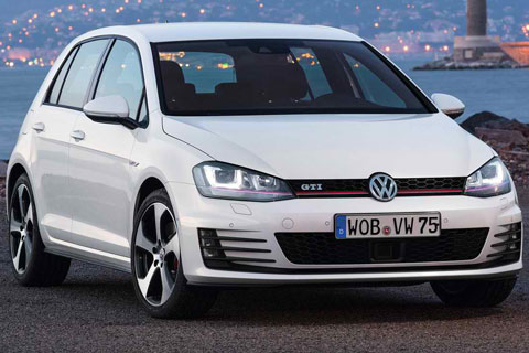 2014-Volkswagen-Golf-GTI-something-about-white-A