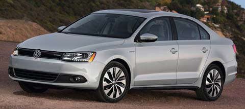 Volkswagen-Jetta_Hybrid_2013