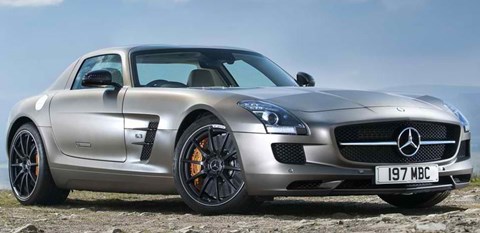 2013-Mercedes-Benz-SLS-AMG-GT-waiting-for-a-driver A