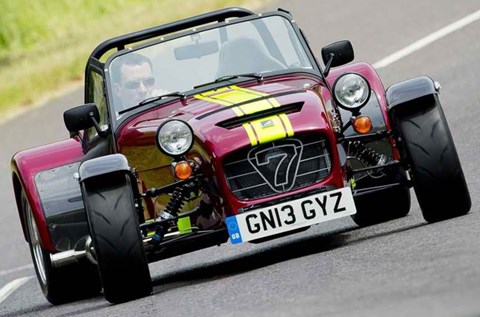 2014-Caterham-Seven-620R-on-the-road A