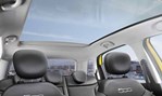 2014-Fiat-500L-Trekking-indoor 3