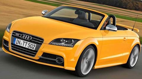 2013-Audi-TTS-Roadster-Competition-on-the-highway-A