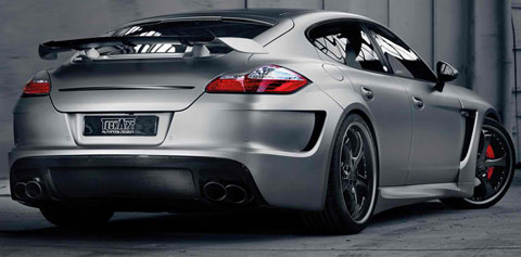 2013-TechArt-Porsche-Panamera-Turbo-GrandGT-in-the-garage-B