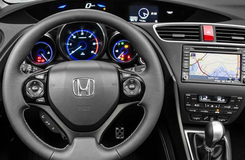 2014-Honda-Civic-Tourer-cockpit-C